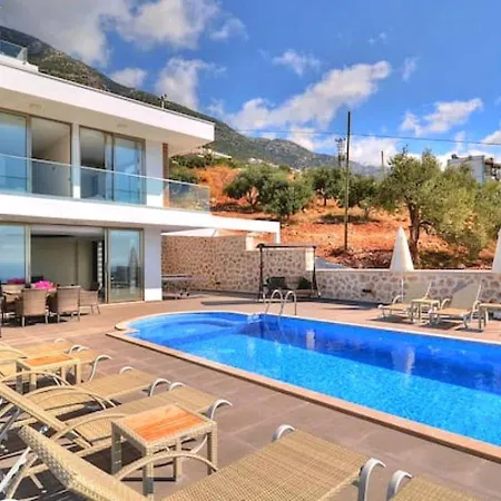 Kiziltas 4 Bedroom Seaview With Private Pool