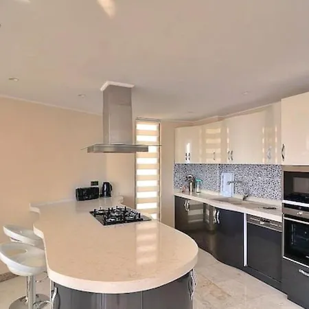 Kiziltas 4 Bedroom Seaview With Private Pool فيلة *