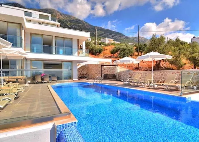 Kiziltas 4 Bedroom Seaview With Private Pool Villa