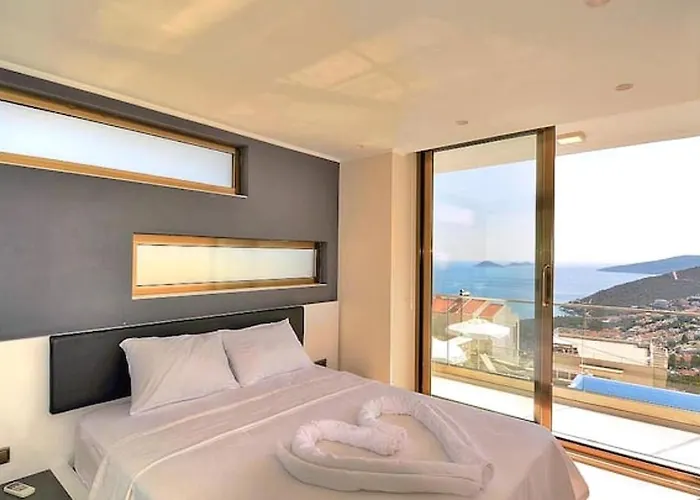 Kiziltas 4 Bedroom Seaview With Private Pool Kalkan