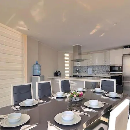 ヴィラ Kiziltas 4 Bedroom Seaview With Private Pool カルカン