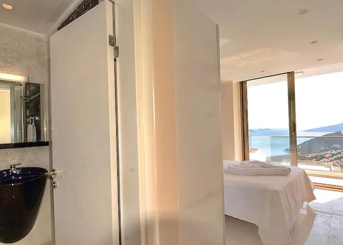 Kiziltas 4 Bedroom Seaview With Private Pool *